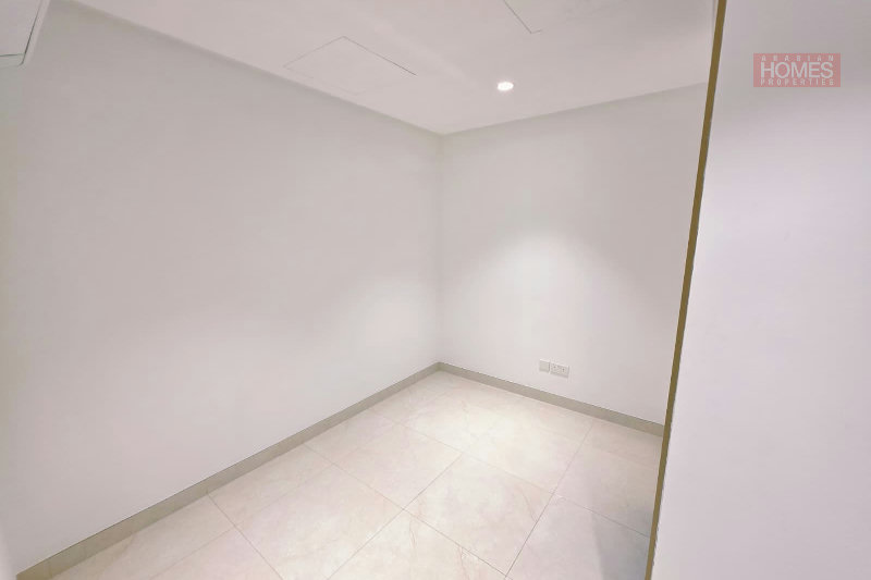 BRIGHTER BRAND NEW BALCONY LAUNDRY/STORAGE & MAID ROOM – Slide 9