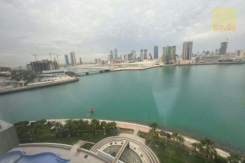 Luxury 4 bedroom + maid room Apartment  – Slide 9