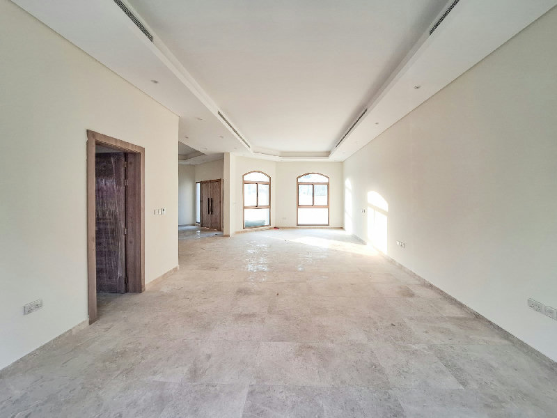 Brand New Villa with Swimming Pool – Slide 3