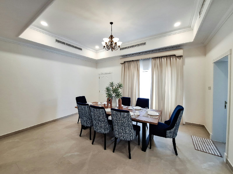 Newly Renovated | Fully Furnished | Modern – Slide 4