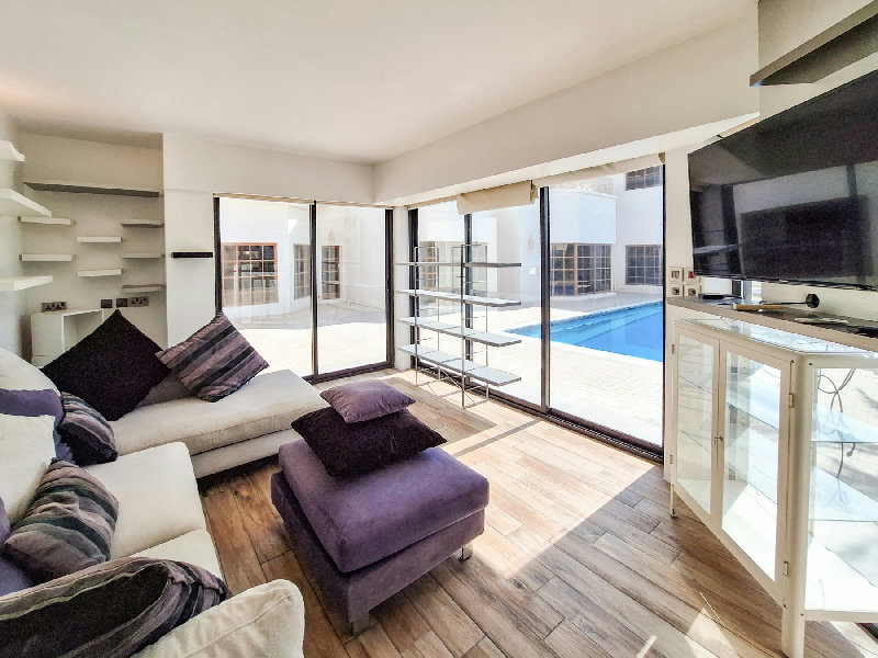 Magnificent Villa | Swimming Pool | Near BSB – Slide 9