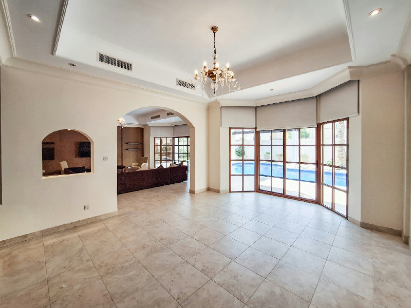 Magnificent Villa | Swimming Pool | Near BSB – Slide 6