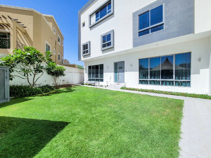 MODERN GATED COMMUNITY VILLA NEAR ST. CHRIS JNR. SCH. – Slide 1