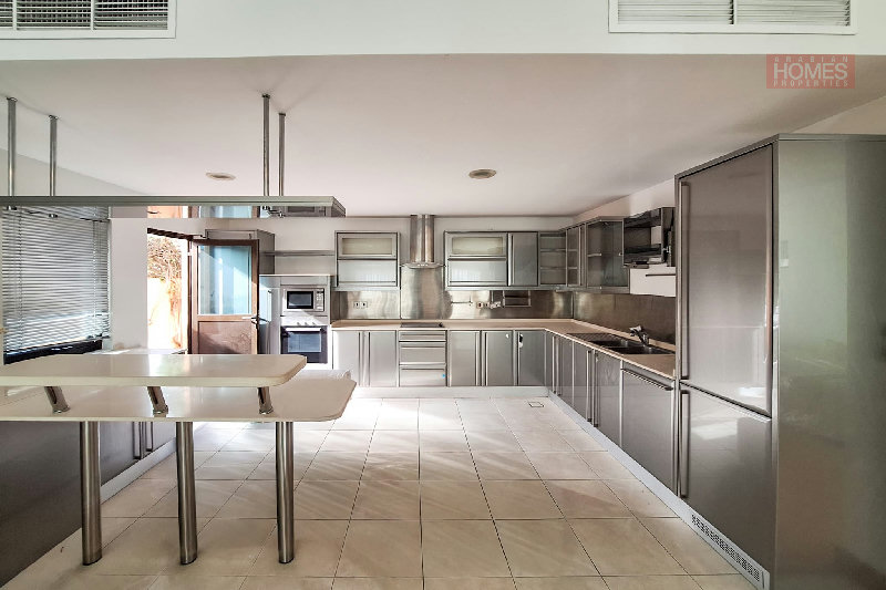 MODERN | FURNISHED | SPACIOUS | 3 BEDROOMS – Slide 3