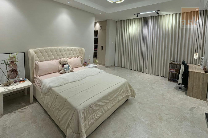 للبيع فيلا فاخرة في منطقة جو  – Slide 7