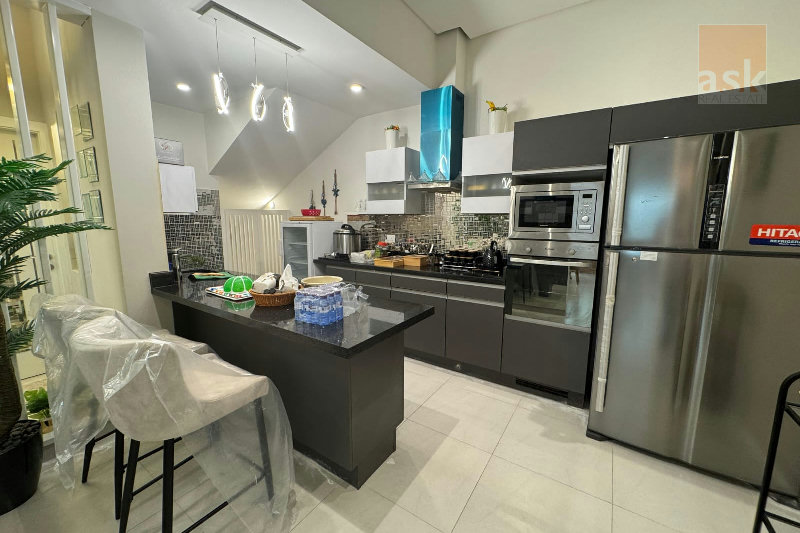 للبيع فيلا فاخرة في منطقة سار  – Slide 11