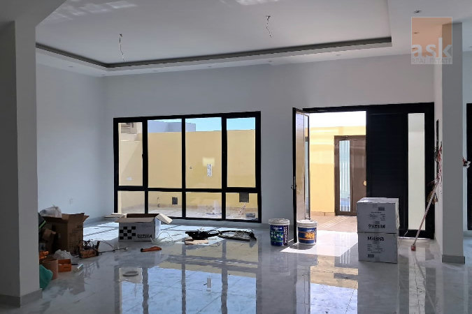 للبيع فيلا فاخرة في منطقة عسكر – Slide 3