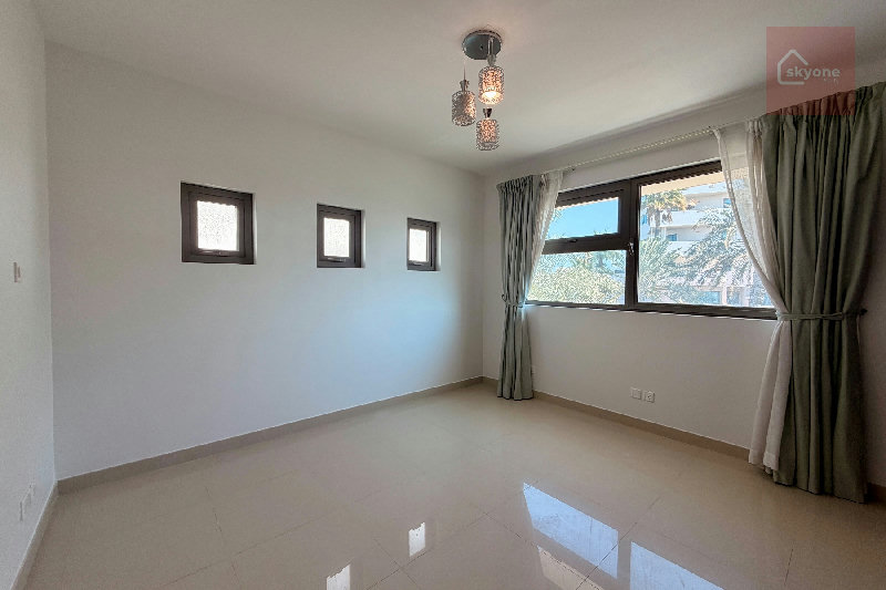 TALA ISLAND BEACH FRONT VILLA PRIVATE POOL GARDEN – Slide 12