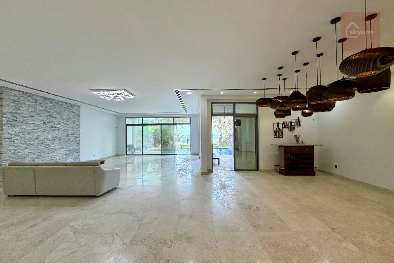 Luxury Seafront Villa | Private Beach & Jetty | Amwaj Island – Slide 5