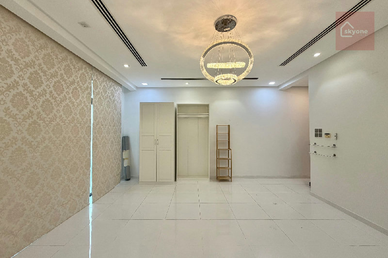 Luxury Seafront Villa | Private Beach & Jetty | Amwaj Island – Slide 13