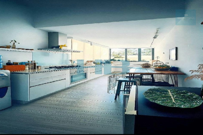 فيلا راقيه ع البحر في امواج  – Slide 6