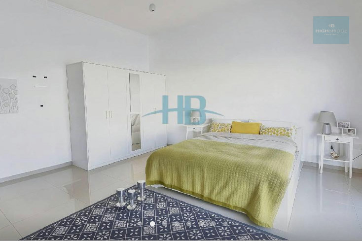 فيلا راقيه ع البحر في امواج  – Slide 9