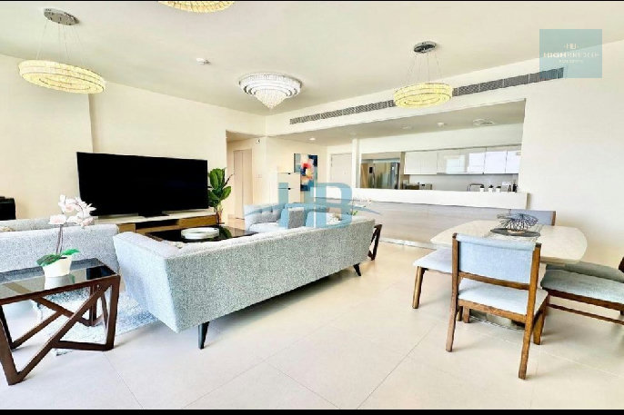 Beachfront with Direct Access | Fully Furnished – Slide 3