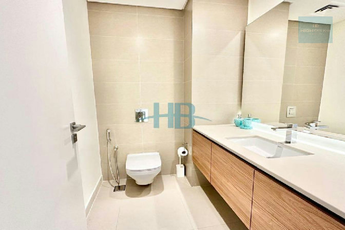 Beachfront with Direct Access | Fully Furnished – Slide 8