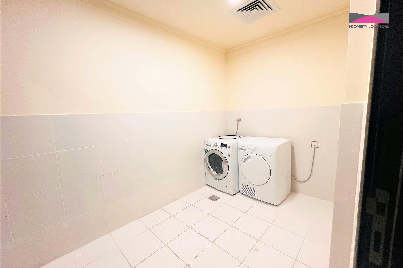 NAVY APPROVED | HUGE | MODERN | PVT GYM β Slide 9