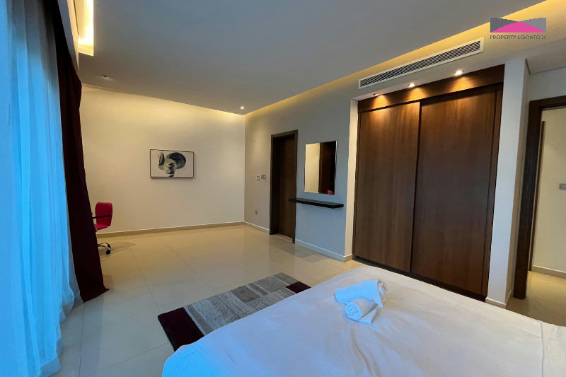 SPACIOUS | SEA VIEW | MAIDS ROOM β Slide 11