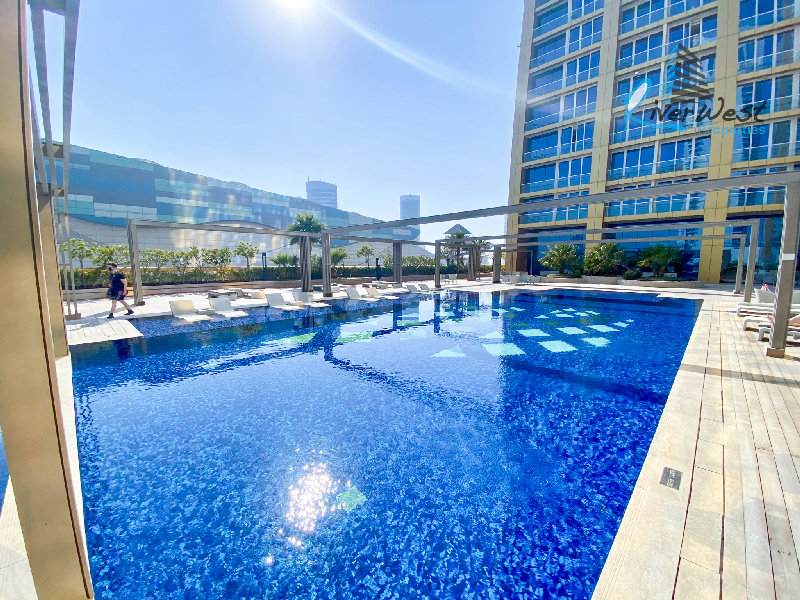 Spacious | Top-class amenities | Perfectly located – Slide 1