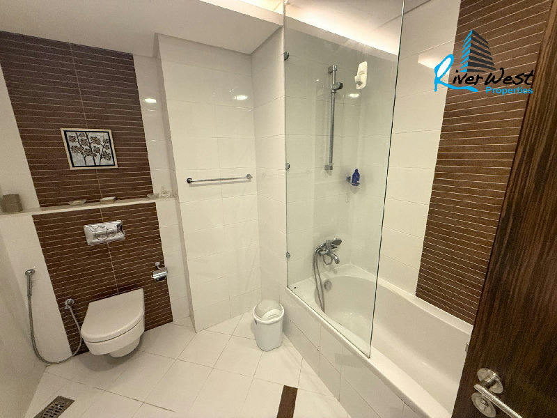 Large 1 Bedroom City View Apartment for Sale – Slide 6