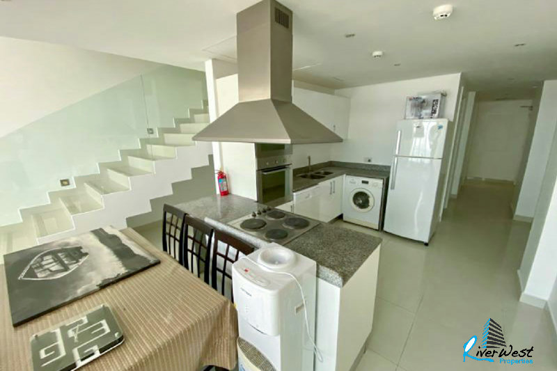 Exclusive Deal | Sea View | Excellent Condition – Slide 6