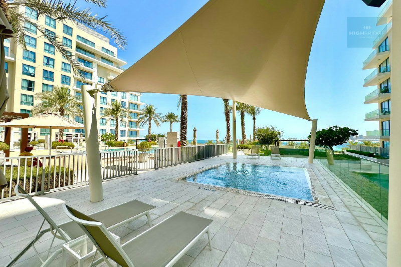 Modern Apartment w/ Direct Beach Access Near Mall – Slide 11