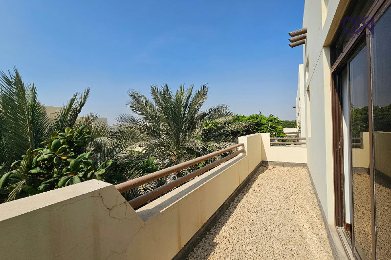  Stylish 3BR Garden Villa in Oasis, Ready to Move – Slide 10