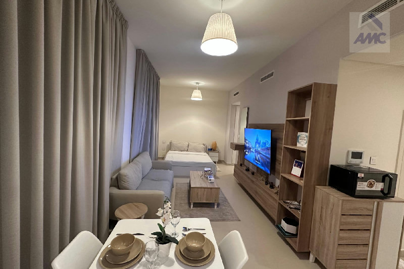 Brand New / Well Maintained / – Slide 6