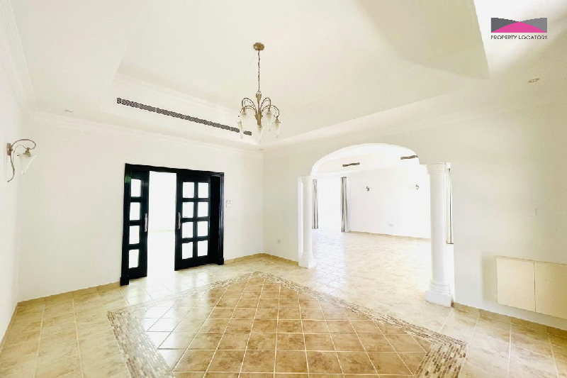 FAMILY COMPOUND VILLA WITH PRIVATE GARDEN -  FACILITIES – Slide 2