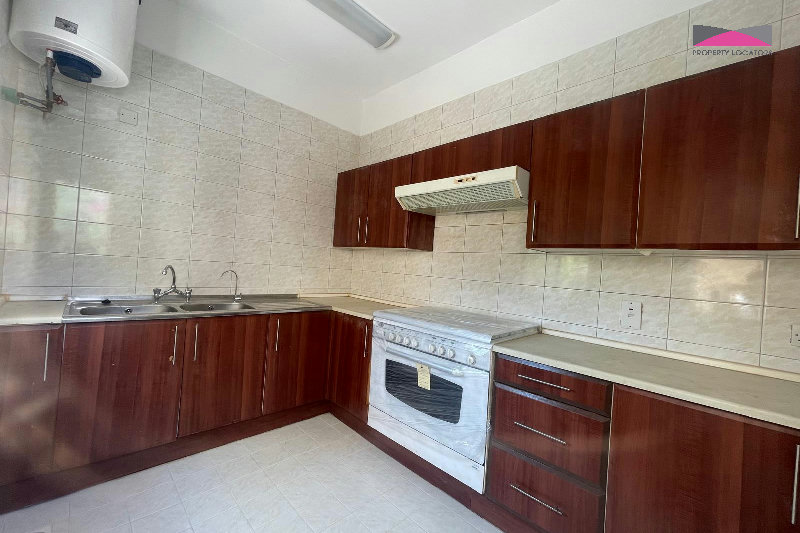 FAMILY COMPOUND VILLA WITH PRIVATE GARDEN -  FACILITIES – Slide 5