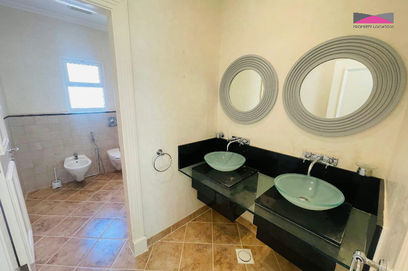 FAMILY COMPOUND VILLA WITH PRIVATE GARDEN -  FACILITIES – Slide 8