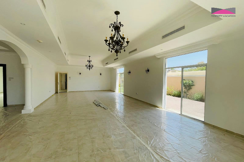 FAMILY COMPOUND VILLA WITH PRIVATE GARDEN -  FACILITIES – Slide 7