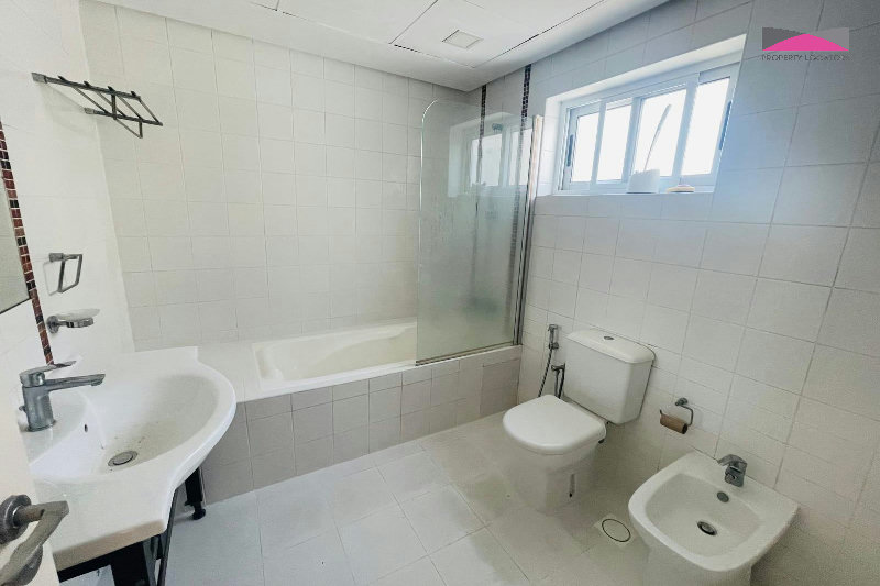 LUXURIOUS VILLA | CLOSE TO SALMANIYA | POOL- GYM – Slide 10