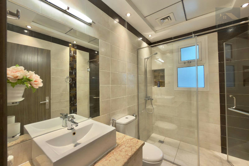 LUXURIOUS | FREEHOLD | SPACIOUS | MODERN – Slide 11