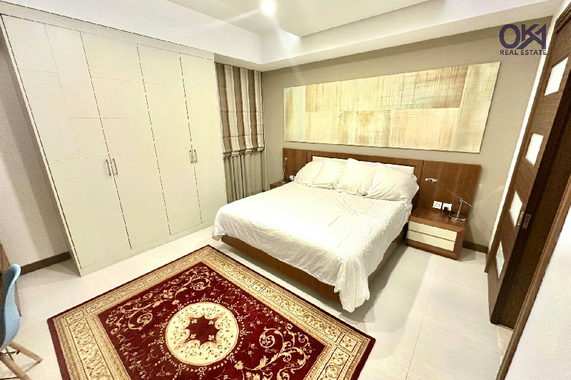 BEST OFFER / MODERN / PRIME LOCATION – Slide 6