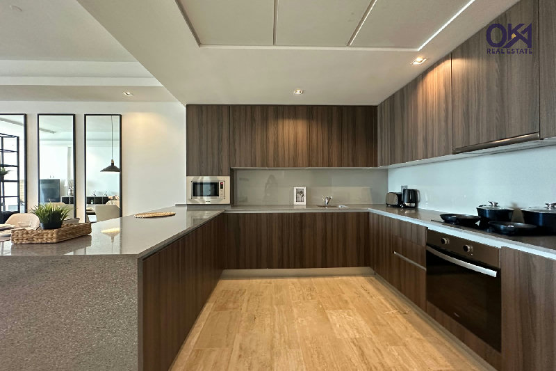 Best View / Maid Room / Kids Play Area – Slide 5