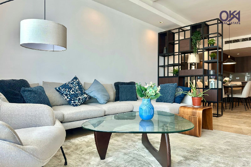 Best View / Maid Room / Kids Play Area – Slide 3