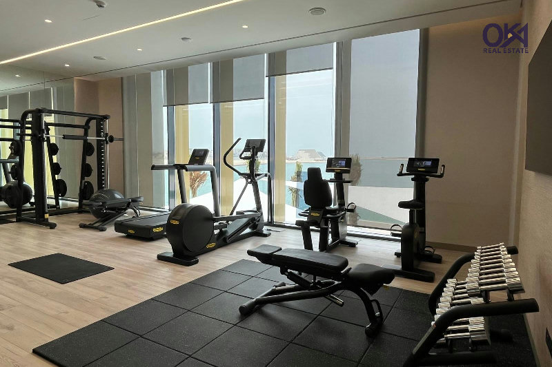 Luxury Waterfront Villa – Slide 10