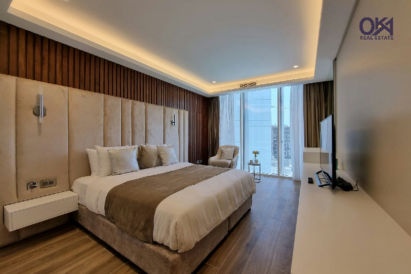 SEA VIEW / LUXURY / TOP AMENITIES – Slide 7