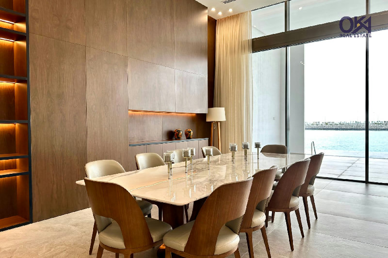 ULTRA LUXURY / FREE HOLD / WATERFRONT LIVING – Slide 8