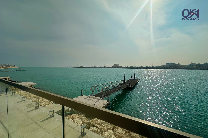 ULTRA LUXURY / FREE HOLD / WATERFRONT LIVING – Slide 18