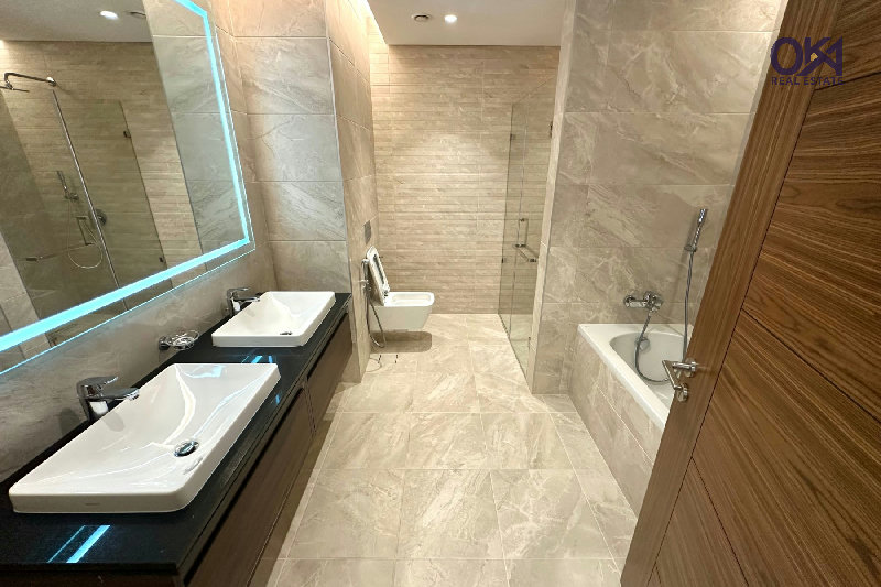 PRIVATE GARDEN / SEA VIEW / FREE HOLD – Slide 7