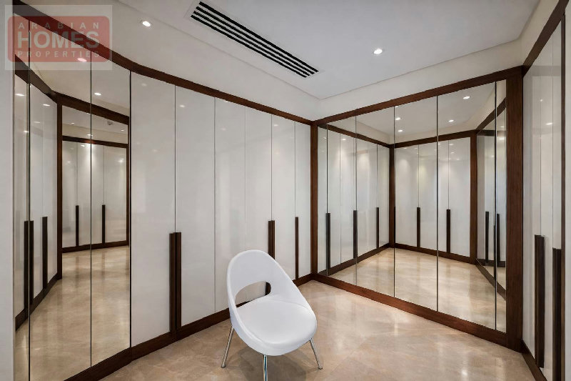 ULTRA LUXURY β BRAND NEW β BENTLEY INTERIORS β SEA VIEW PENTHOUSE β Slide 6