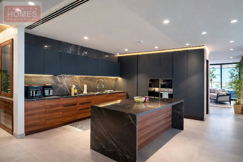 Ultra-modern 04-bedroom Beach Front triplex available for rent in Amwaj Islands. β Slide 4