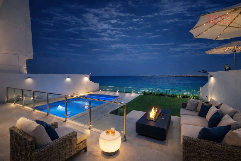 MODERN ●WATERFRONT●PRIVATE POOL ●SPACIOUS ●GARDEN – Slide 5