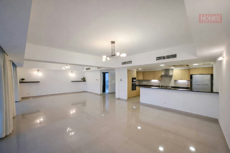 BEACH FRONT - PRIVATE POOL - GARDEN - REDECORATED – Slide 3