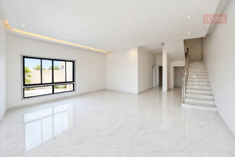 DIRECT FROM OWNER | CORNER VILLA | 2 ROAD ACCESS . – Slide 2