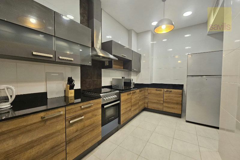 Stylish 2 Bedroom. Closed-plan Kitchen. Balcony. Spacious. EWA. Internet – Slide 9