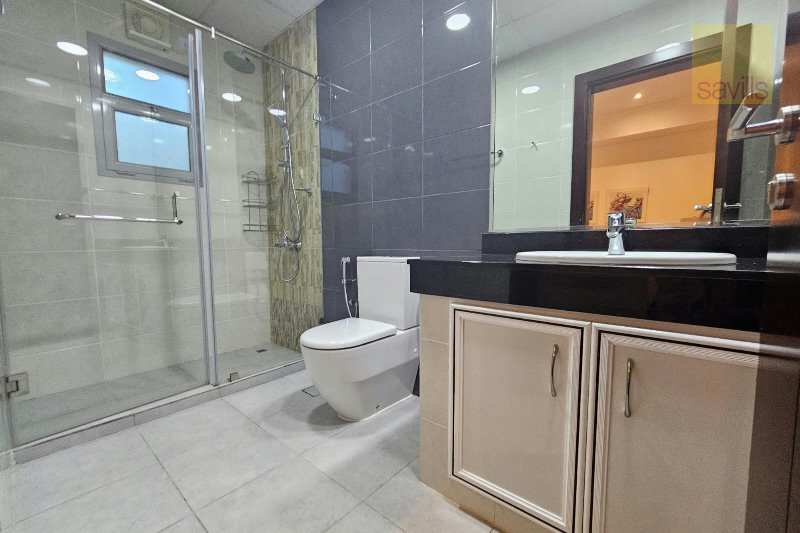 Stylish 2 Bedroom. Closed-plan Kitchen. Balcony. Spacious. EWA. Internet – Slide 7