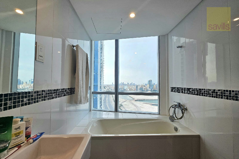 Luxury 2 Bedroom + Maid's Rm Seaview Living in Juffair – Ready to Move In! – Slide 12