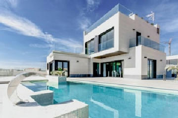Contemporary villa with pool