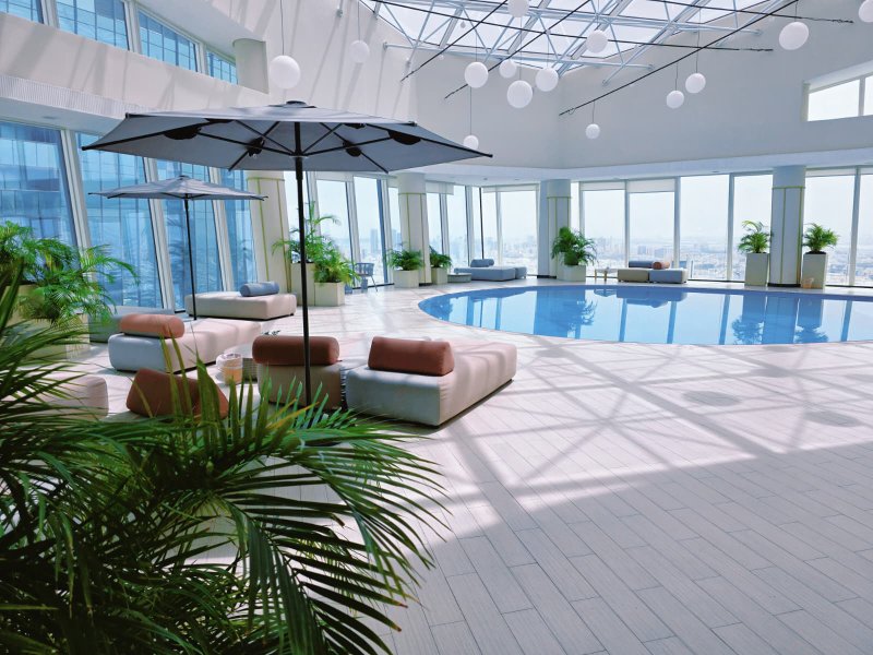 FULL SEA VIEW BREEZES WITH BOTH INDOOR & OUDOOR FACILITIES – Slide 29